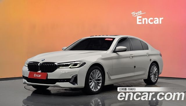 BMW 5-Series 523d Luxury — пробег 63 775 км — фото 1 из 5