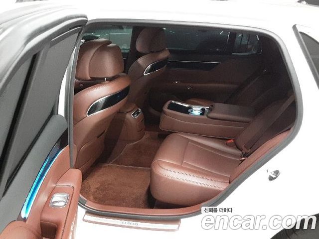 Genesis G90 Gasoline 3.5 Turbo AWD — пробег 48 020 км — фото 4 из 5