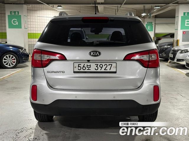 Kia Sorento Diesel 2.0 2WD TLX — пробег 107 861 км — фото 4 из 5