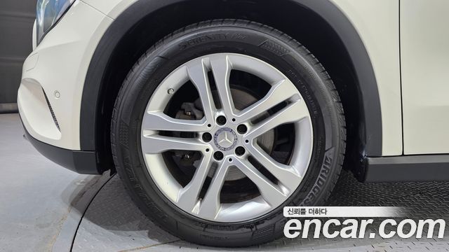 Mercedes-Benz GLA-Class из Кореи Encar