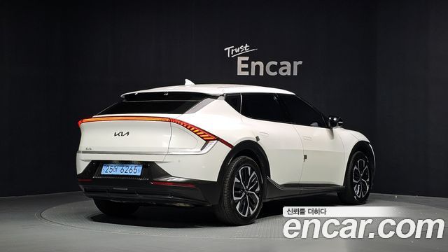 Kia EV6 из Кореи Encar