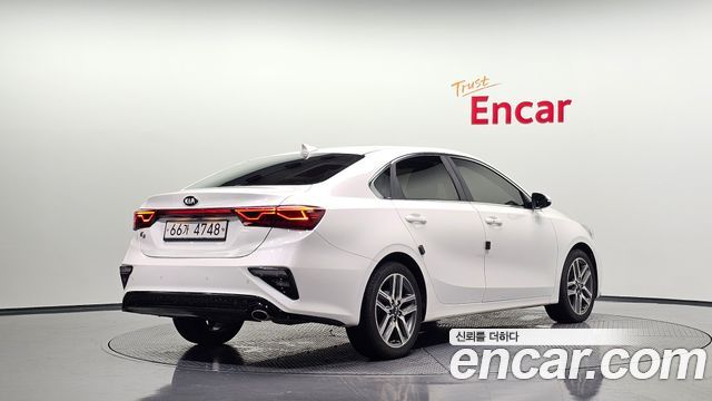 Kia K3 из Кореи Encar