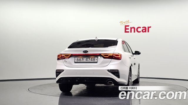 Kia K3 из Кореи Encar