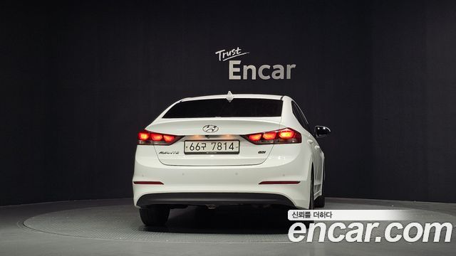 Hyundai AVANTE из Кореи Encar