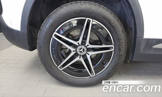 Mercedes-Benz EQA из Кореи Encar