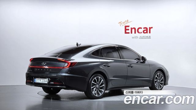 Hyundai Sonata 2.0 Premium Plus — пробег 71 667 км — фото 2 из 5