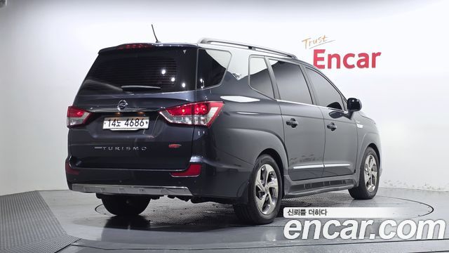 Ssangyong KORANDO 4WD TX 9-seater — пробег 67 761 км — фото 2 из 5