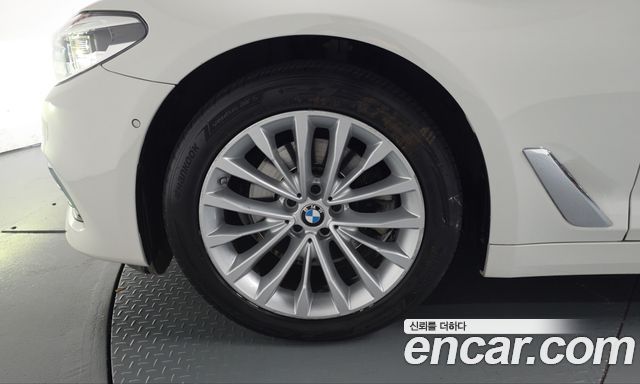 BMW 5-Series из Кореи Encar