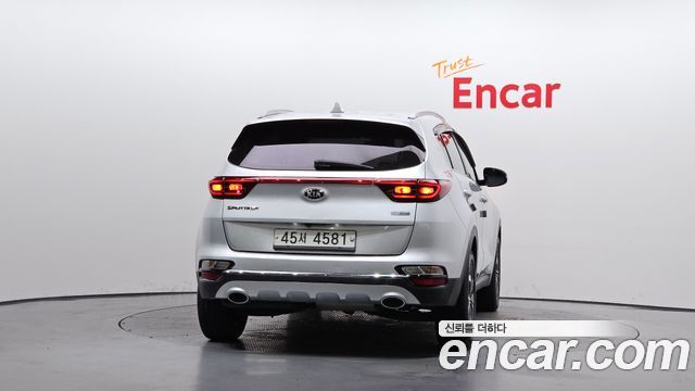 Kia Sportage из Кореи Encar
