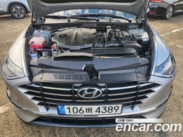Hyundai Sonata 2.0 Premium Family — пробег 21 361 км — фото 2 из 5