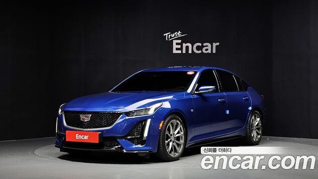 Cadillac CT5 2.0 Sport — пробег 75 812 км — фото 1 из 5