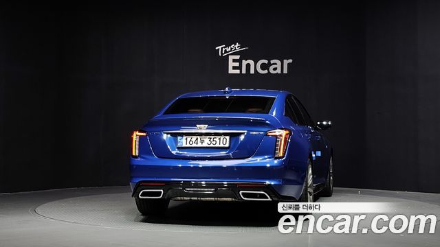 Cadillac CT5 2.0 Sport — пробег 75 812 км — фото 4 из 5