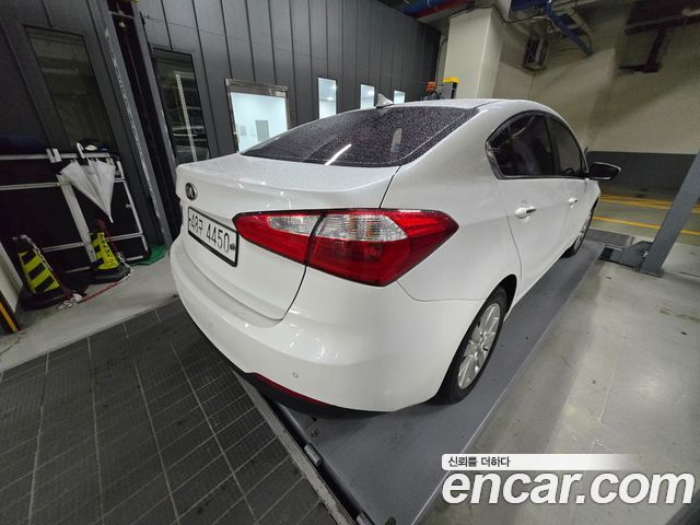 Kia K3 Prestige — пробег 94 892 км — фото 4 из 5