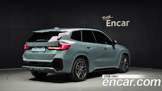 BMW iX1 из Кореи Encar
