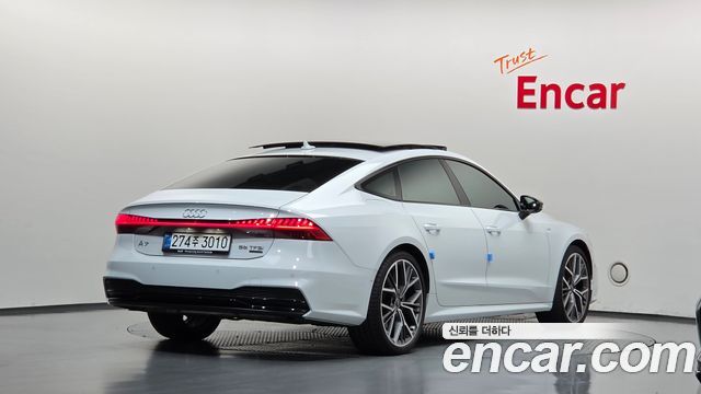 Audi A7 55 TFSI Quattro Premium — пробег 30 693 км — фото 2 из 5
