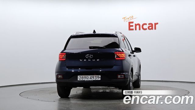 Hyundai Venue из Кореи Encar