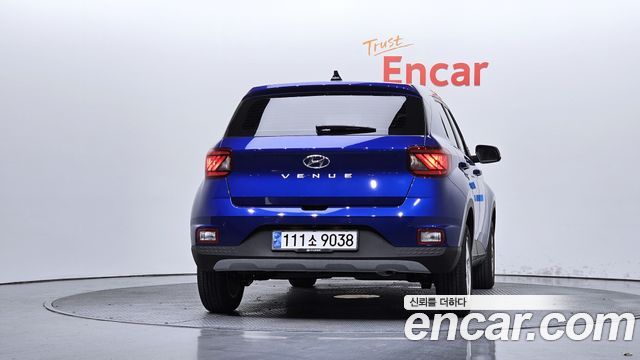 Hyundai Venue из Кореи Encar