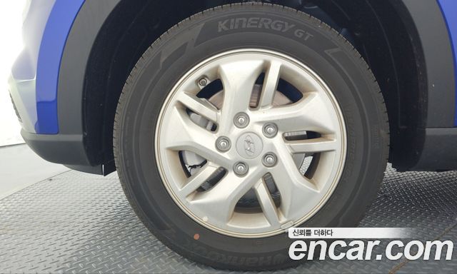 Hyundai Venue из Кореи Encar