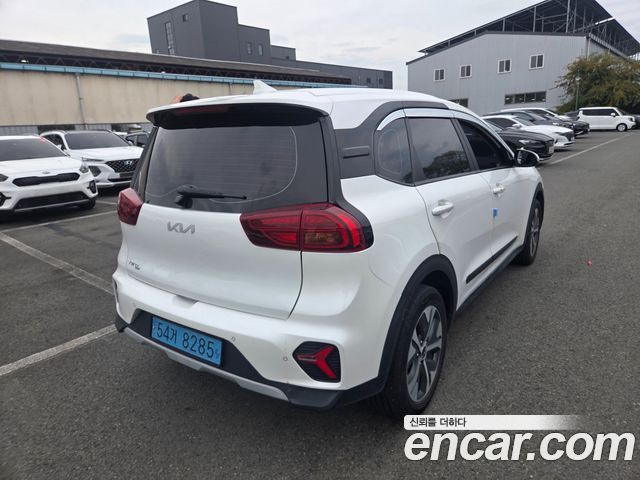 Kia Niro Air (Taxi Trim) — пробег 254 895 км — фото 3 из 5