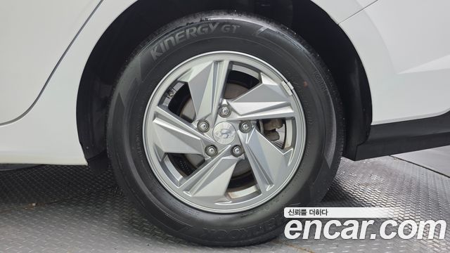 Hyundai AVANTE 1.6 Smart — пробег 114 493 км — фото 5 из 5