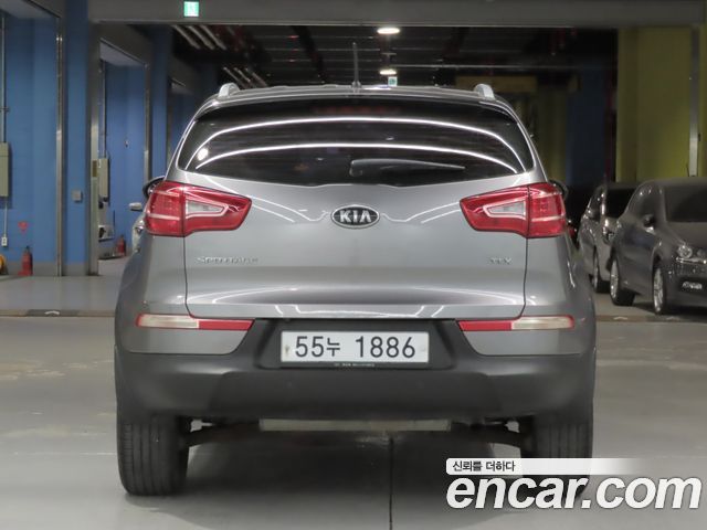 Kia Sportage Diesel 2WD TLX Deluxe — пробег 127 000 км — фото 3 из 5