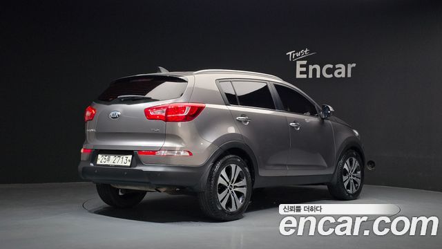 Kia Sportage Diesel 2WD TLX High-Deluxe — пробег 117 837 км — фото 2 из 5