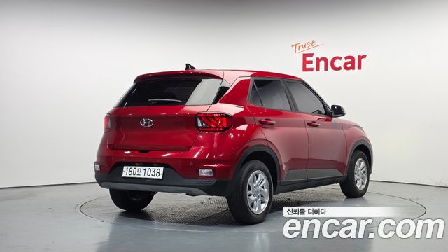 Hyundai Venue из Кореи Encar