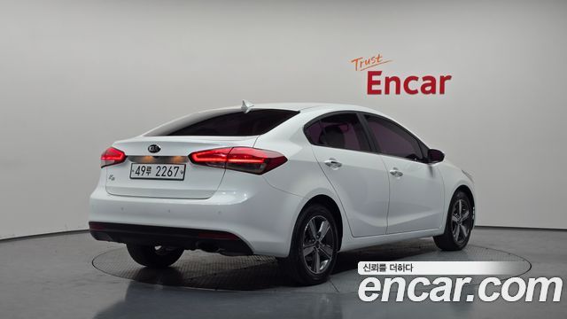 Kia K3 из Кореи Encar