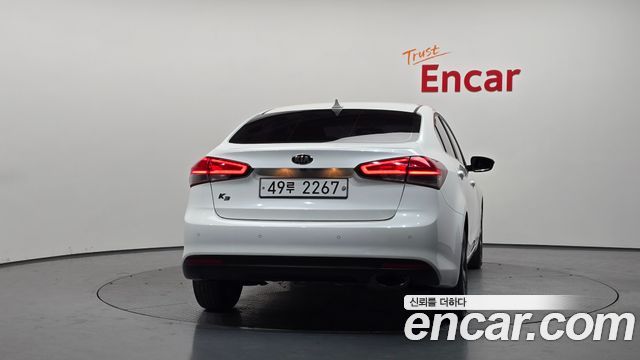 Kia K3 из Кореи Encar