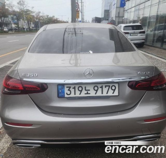 Mercedes-Benz E-Class E350 4MATIC Avantgarde — пробег 44 412 км — фото 2 из 3