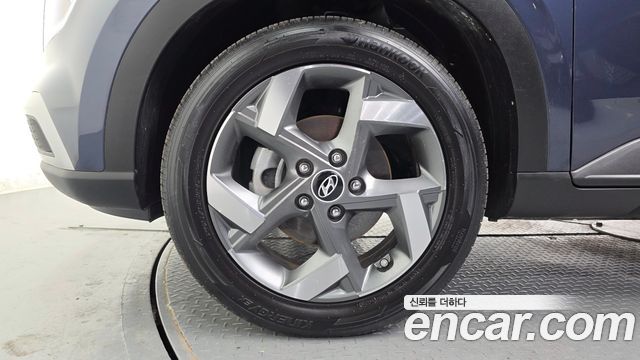 Hyundai Venue из Кореи Encar