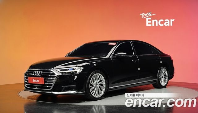 Audi A8 55 TFSI Quattro LWB — пробег 85 927 км — фото 1 из 5