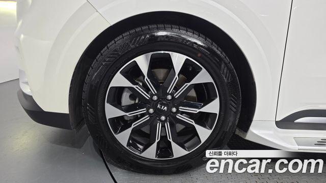 Kia Carnival Diesel 7-Seater Signature — пробег 74 423 км — фото 5 из 5