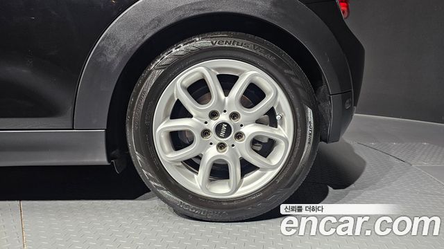 Mini Cooper из Кореи Encar