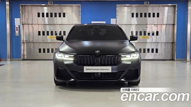 BMW 5-Series 530i M Sport Package — пробег 56 313 км — фото 3 из 5