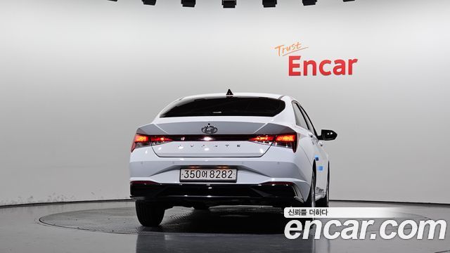 Hyundai AVANTE из Кореи Encar