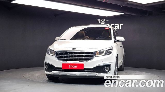 Kia Carnival из Кореи Encar