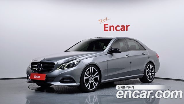 Mercedes-Benz E-Class E220 Bluetec Avantgarde Sport — пробег 226 883 км — фото 1 из 5
