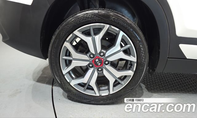 Kia Seltos из Кореи Encar