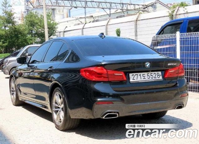 BMW 5-Series 520d M Sport Package Plus — пробег 125 183 км — фото 4 из 5