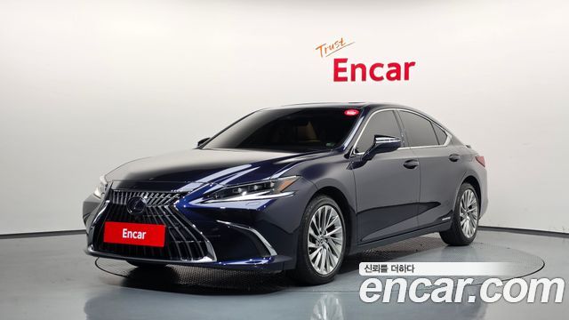 Lexus ES Executive — пробег 21 475 км — фото 1 из 5