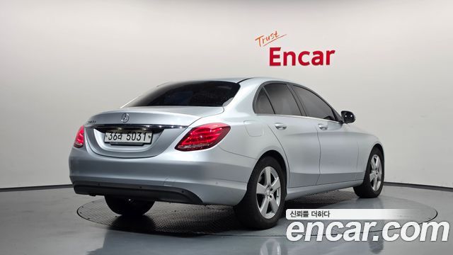 Mercedes-Benz C-Class из Кореи Encar