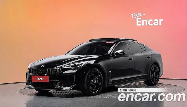 Kia Stinger 2.0 Turbo AWD Platinum — пробег 95 236 км — фото 1 из 5
