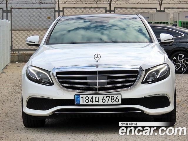 Mercedes-Benz E-Class E450 4MATIC Exclusive — пробег 81 455 км — фото 2 из 5