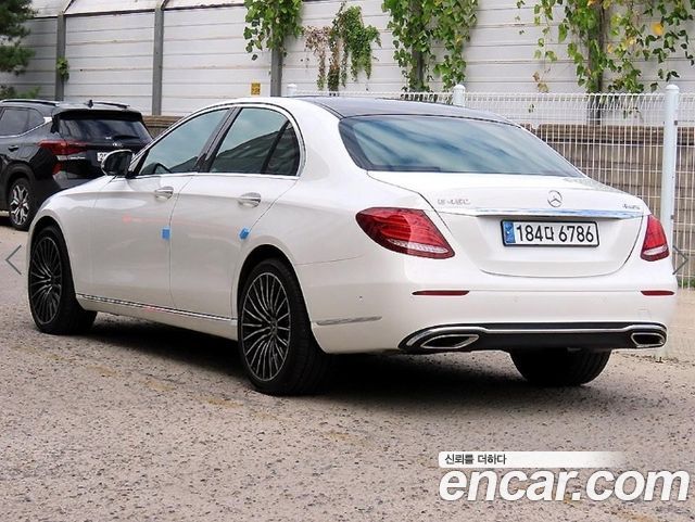 Mercedes-Benz E-Class E450 4MATIC Exclusive — пробег 81 455 км — фото 4 из 5