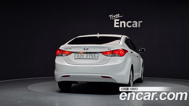 Hyundai AVANTE из Кореи Encar