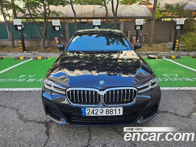 BMW 5-Series 530e M Sport — пробег 49 262 км — фото 3 из 5