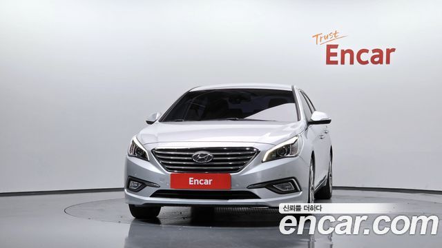 Hyundai Sonata 2.0 Premium — пробег 103 990 км — фото 3 из 5