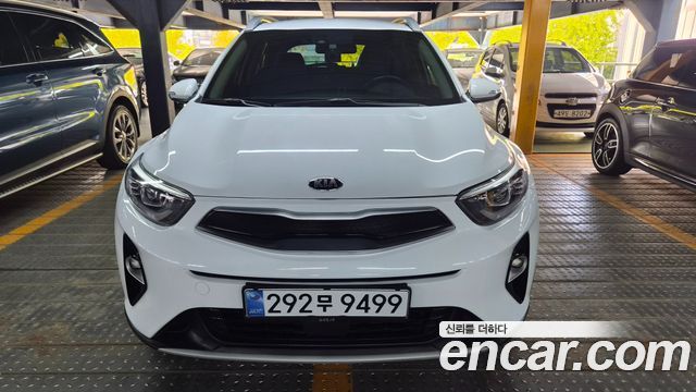 Kia Stonic из Кореи Encar