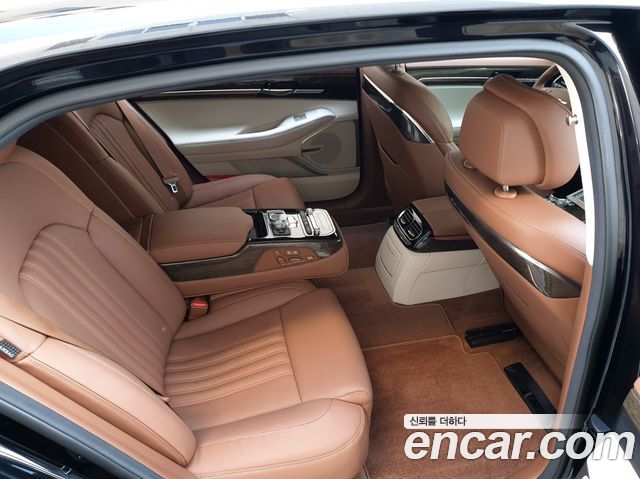 Genesis G90 из Кореи Encar